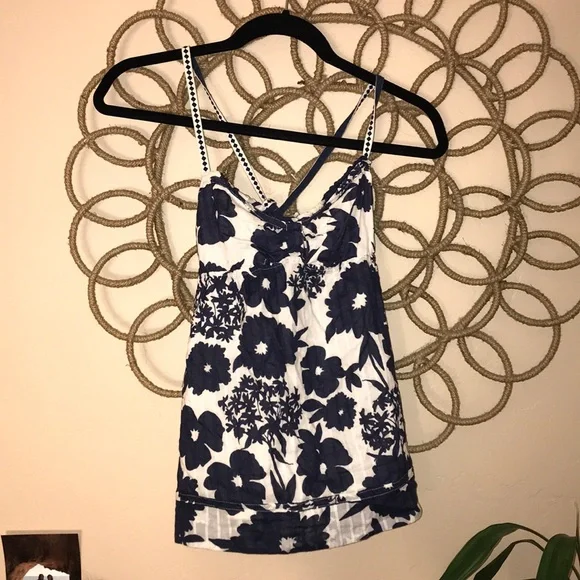 Abercrombie and Fitch blouse - Picture 2 of 4